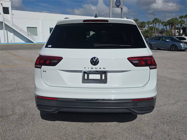 Used 2024 Volkswagen Tiguan SE FWD image 4