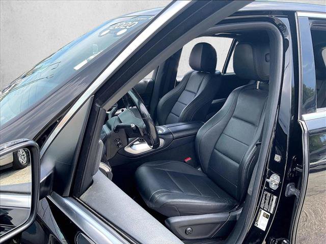 Used 2020 Mercedes-Benz GLE 350 4MATIC w/ Premium Package image 27