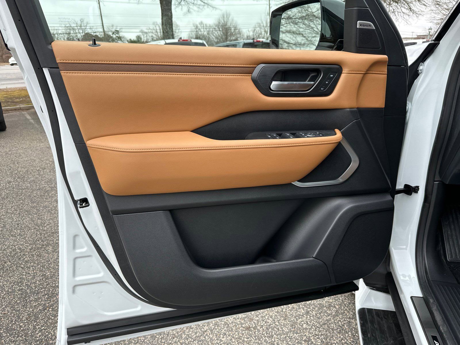 New 2026 Nissan Armada Platinum Reserve AWD/4WD image 10
