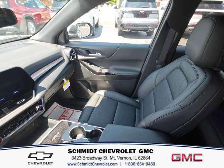 New 2027 Chevrolet Equinox LT w/ Convenience Package II AWD/4WD image 17