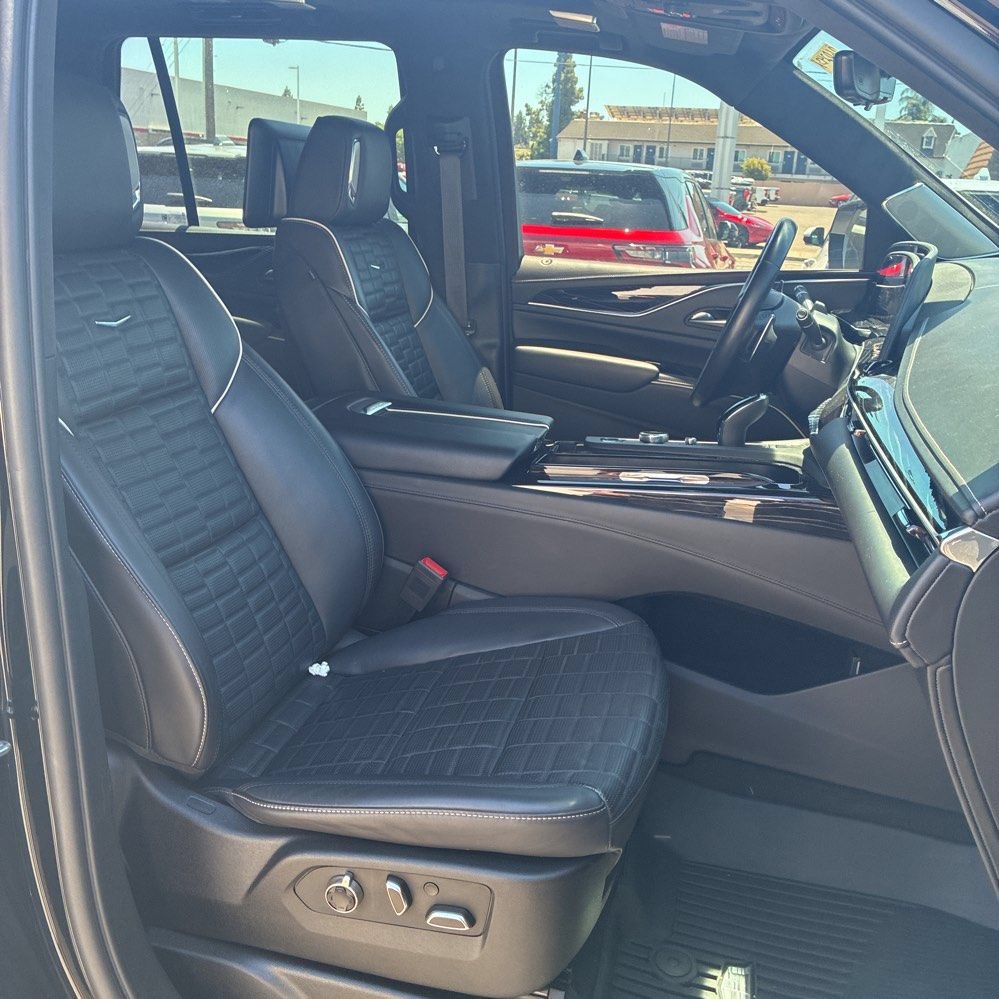 Used 2023 Cadillac Escalade V w/ LPO, Floor Liner Package AWD/4WD image 12