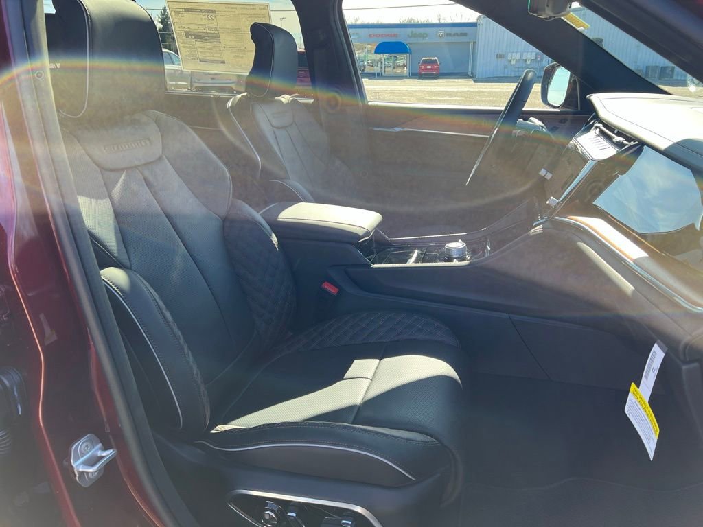 New 2026 Jeep Grand Cherokee L Summit w/ Advanced Protech Group IV image 11