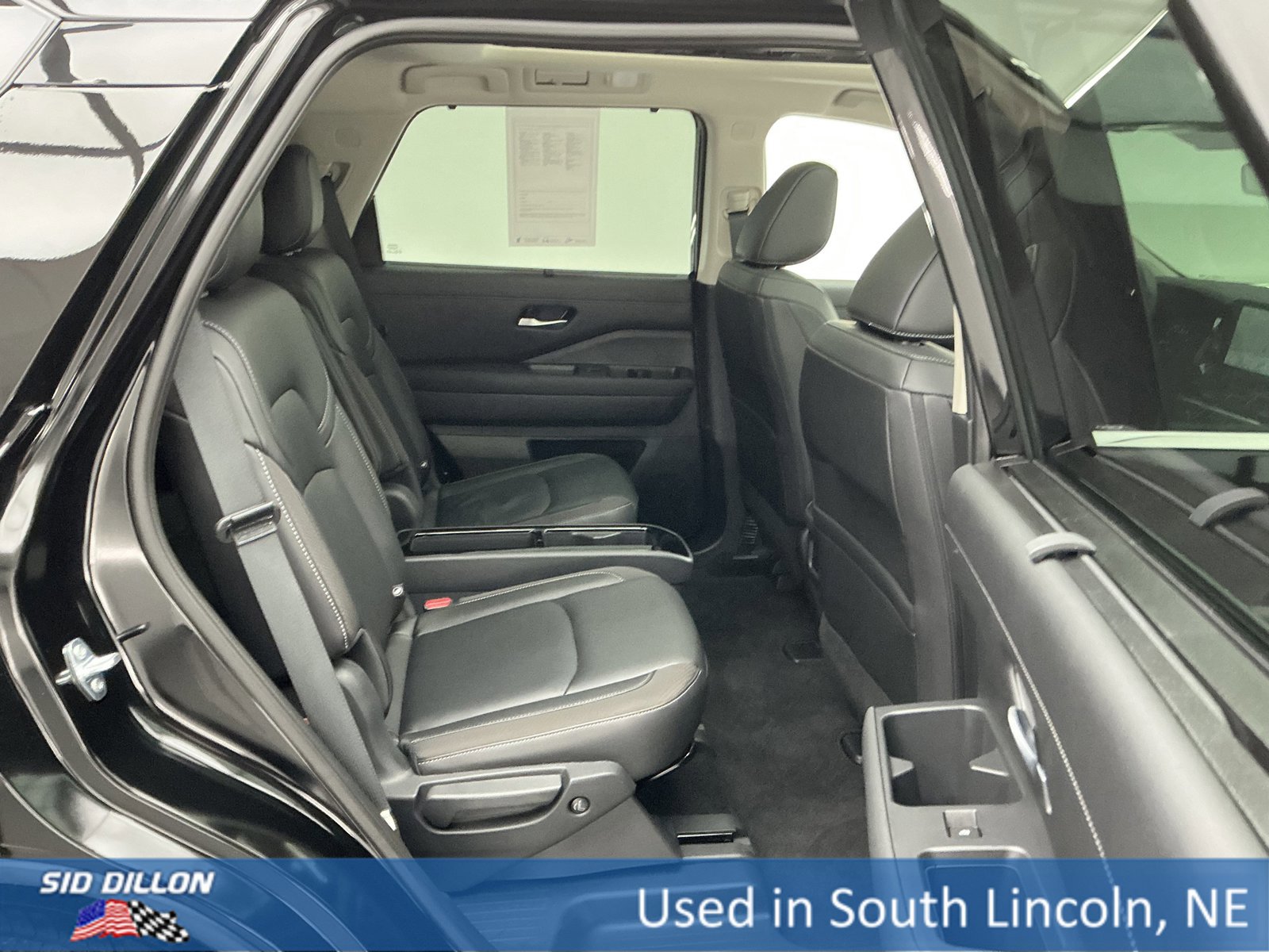 Used 2025 Nissan Pathfinder SL w/ SL Premium Package image 23