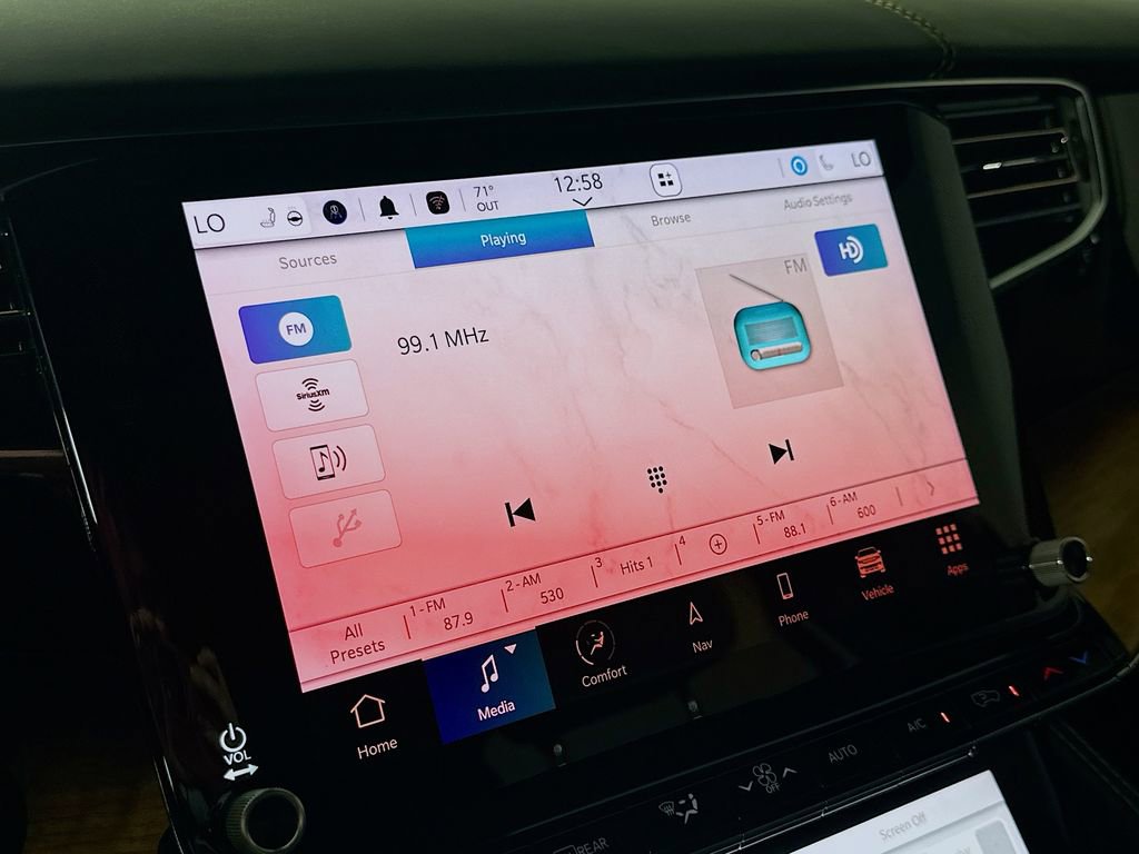 Used 2022 Jeep Grand Wagoneer Series III image 31