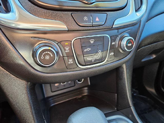 Used 2024 Chevrolet Equinox LT FWD image 31