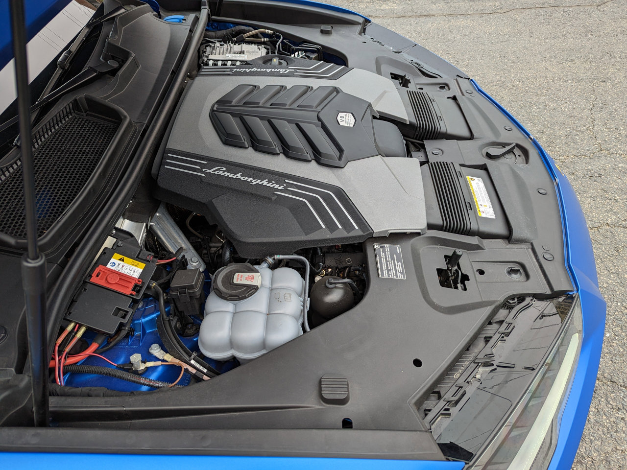 Used 2021 Lamborghini Urus image 52