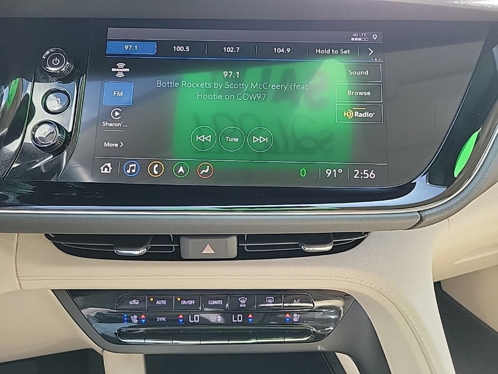 Used 2021 Buick Envision Avenir AWD/4WD image 15