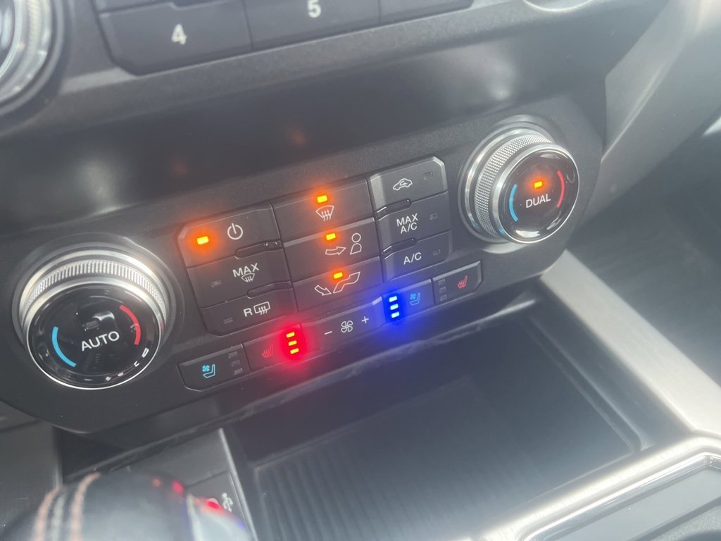 Used 2020 Ford F150 Platinum w/ Equipment Group 701A Luxury image 33