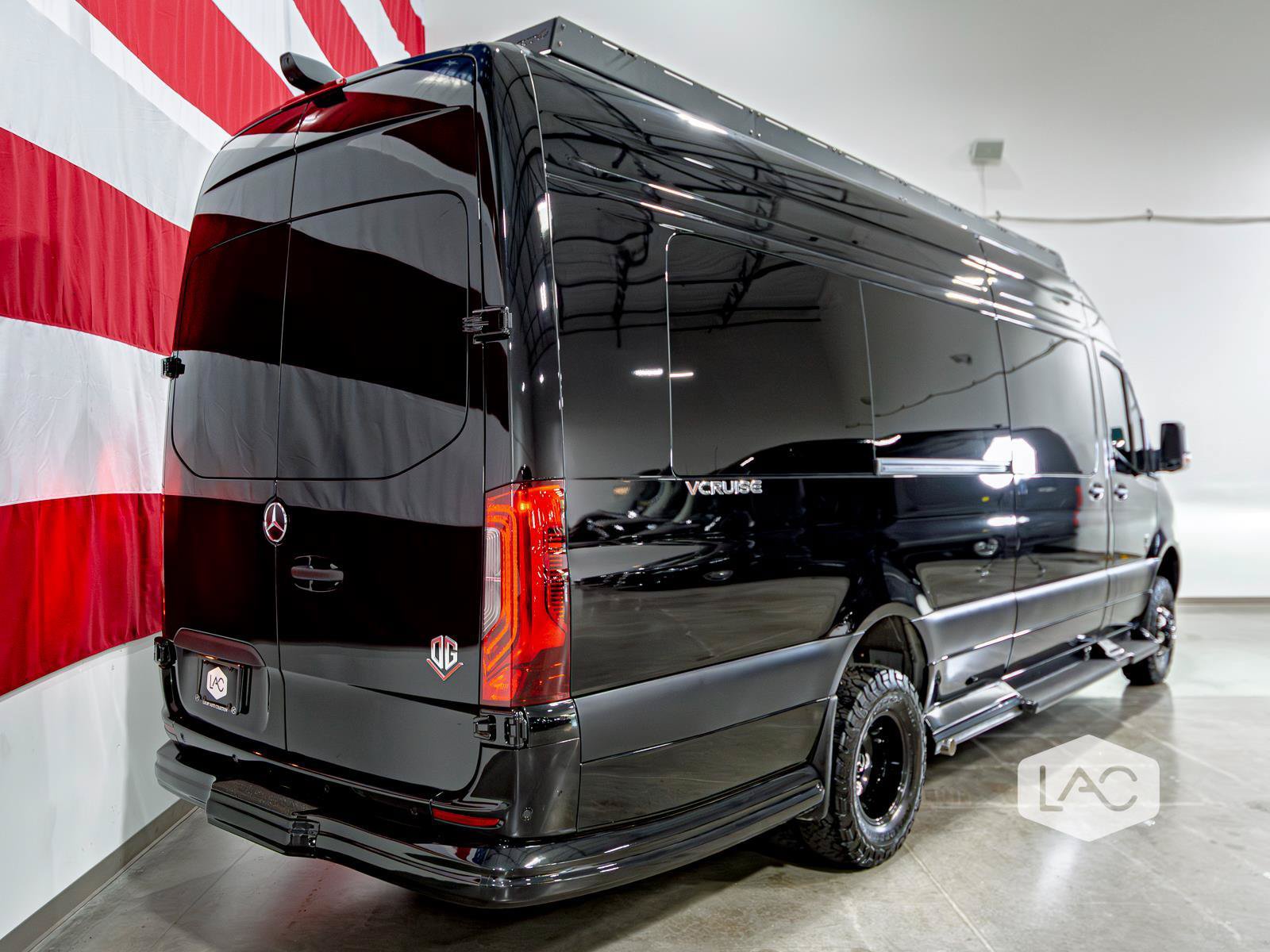 Used 2025 Mercedes-Benz Sprinter 3500 image 16