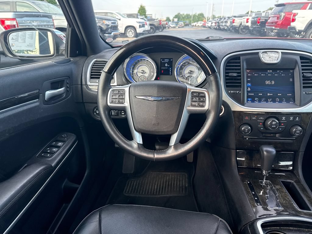Used 2013 Chrysler 300 C w/ Light Group RWD image 17