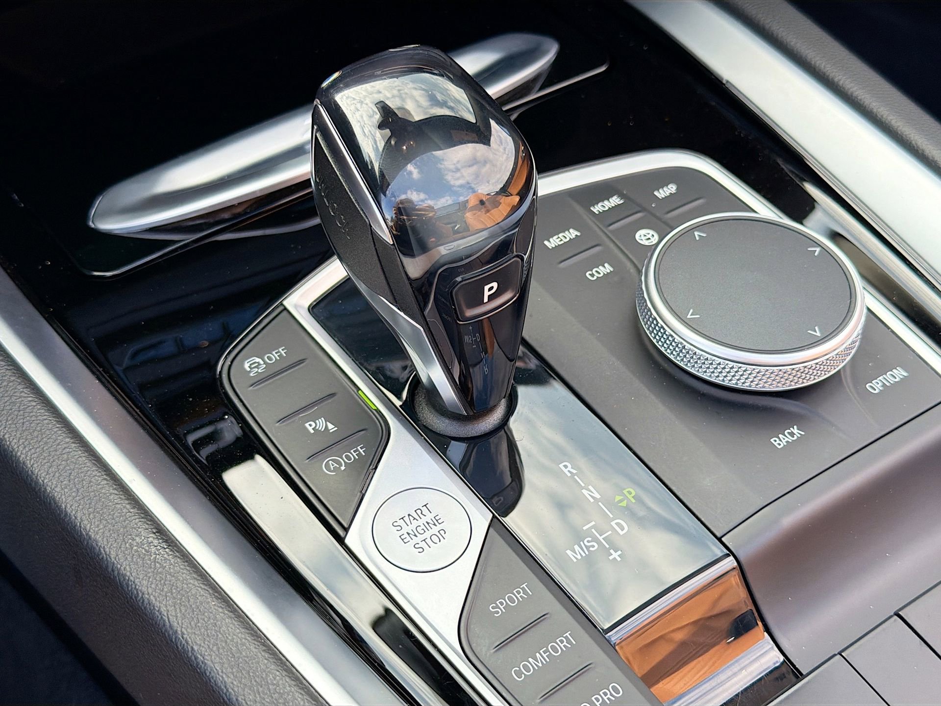 Used 2020 BMW Z4 sDrive30i w/ Premium Package image 28