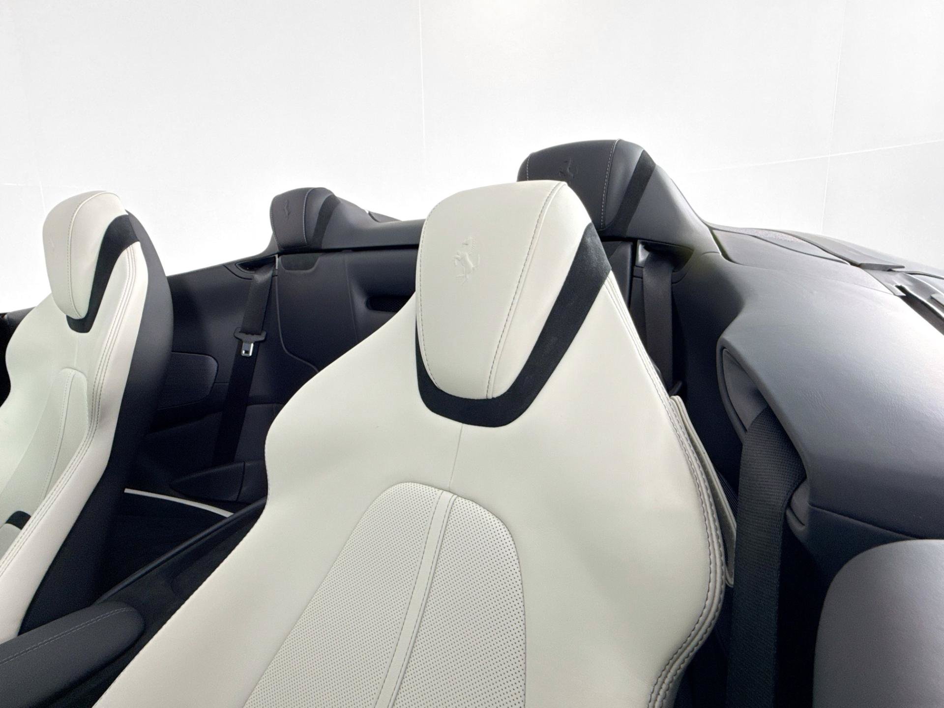 Used 2025 Ferrari Roma Spider RWD image 42