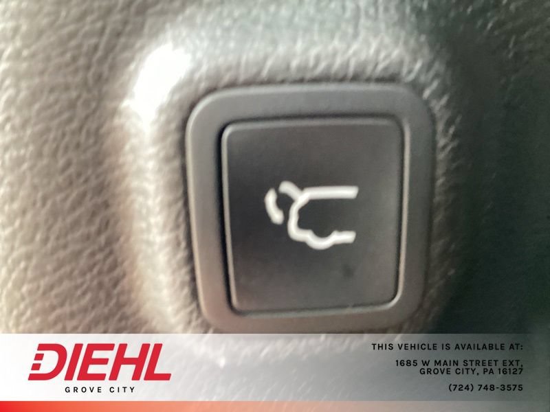 Used 2022 Jeep Cherokee Latitude Lux AWD/4WD image 17