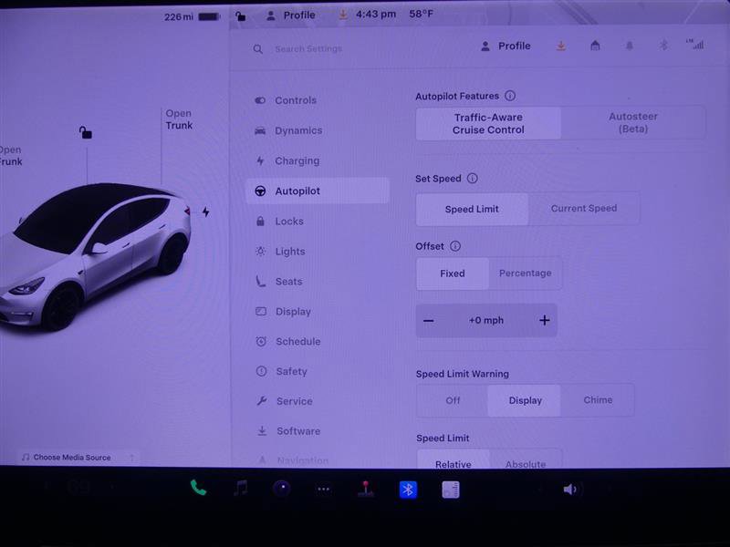 Used 2022 Tesla Model Y Performance AWD/4WD image 14