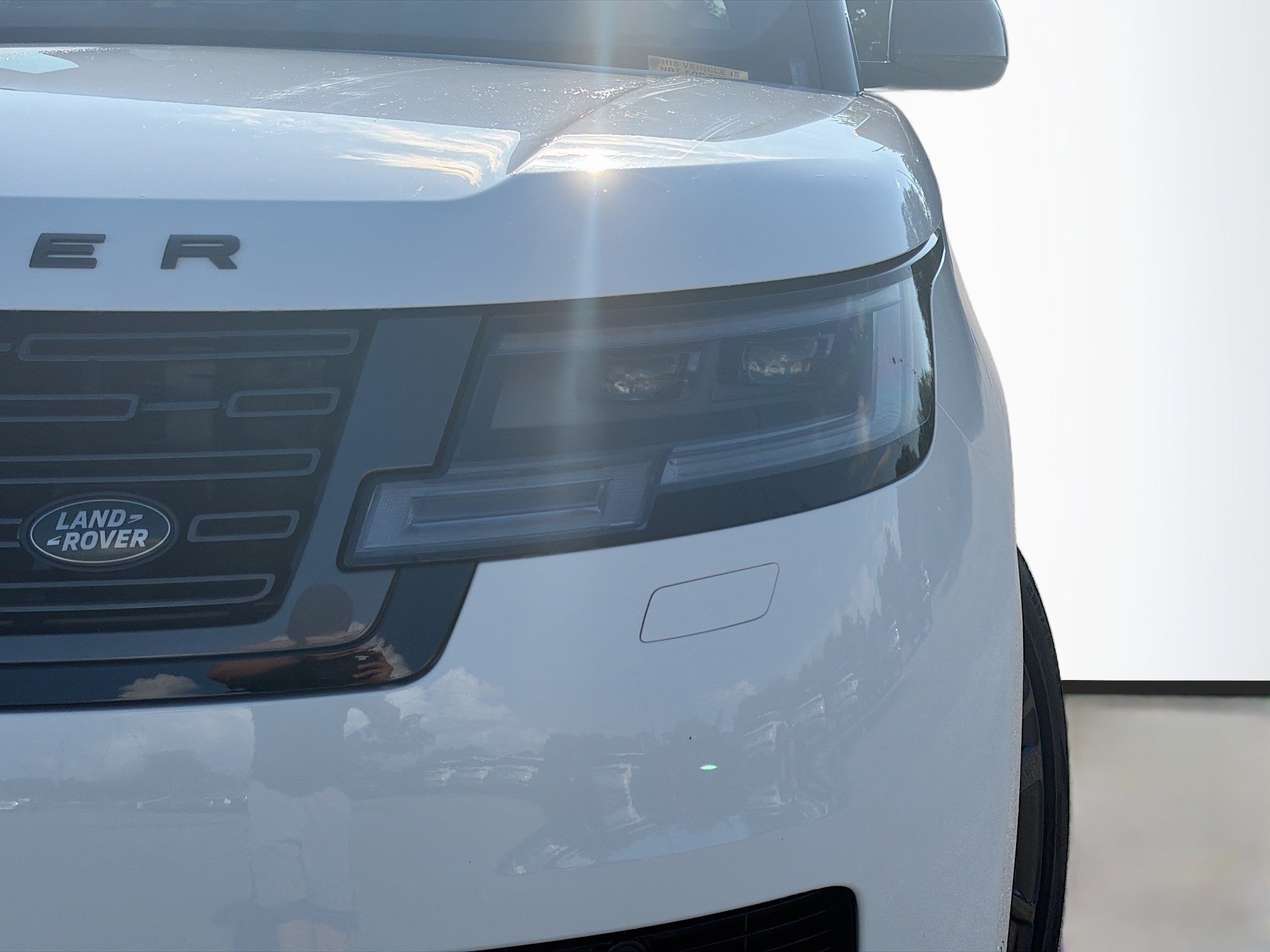 Used 2023 Land Rover Range Rover SE AWD/4WD image 9