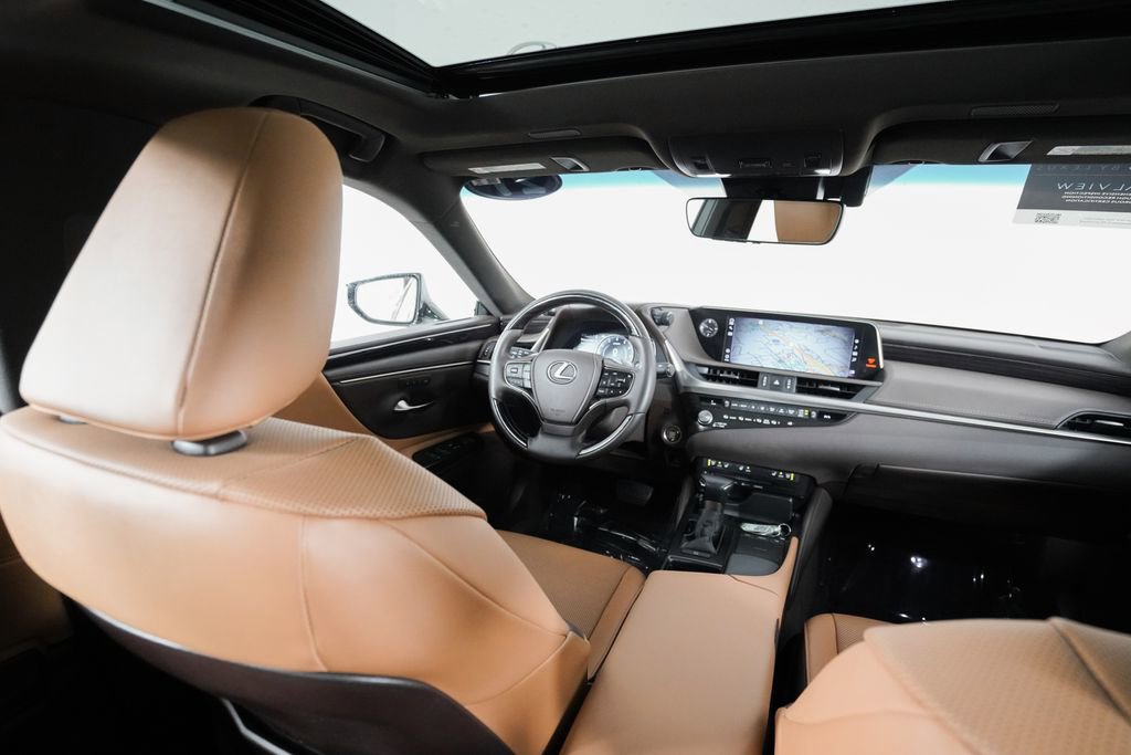 Certified 2021 Lexus ES 350 w/ Premium Package FWD image 16