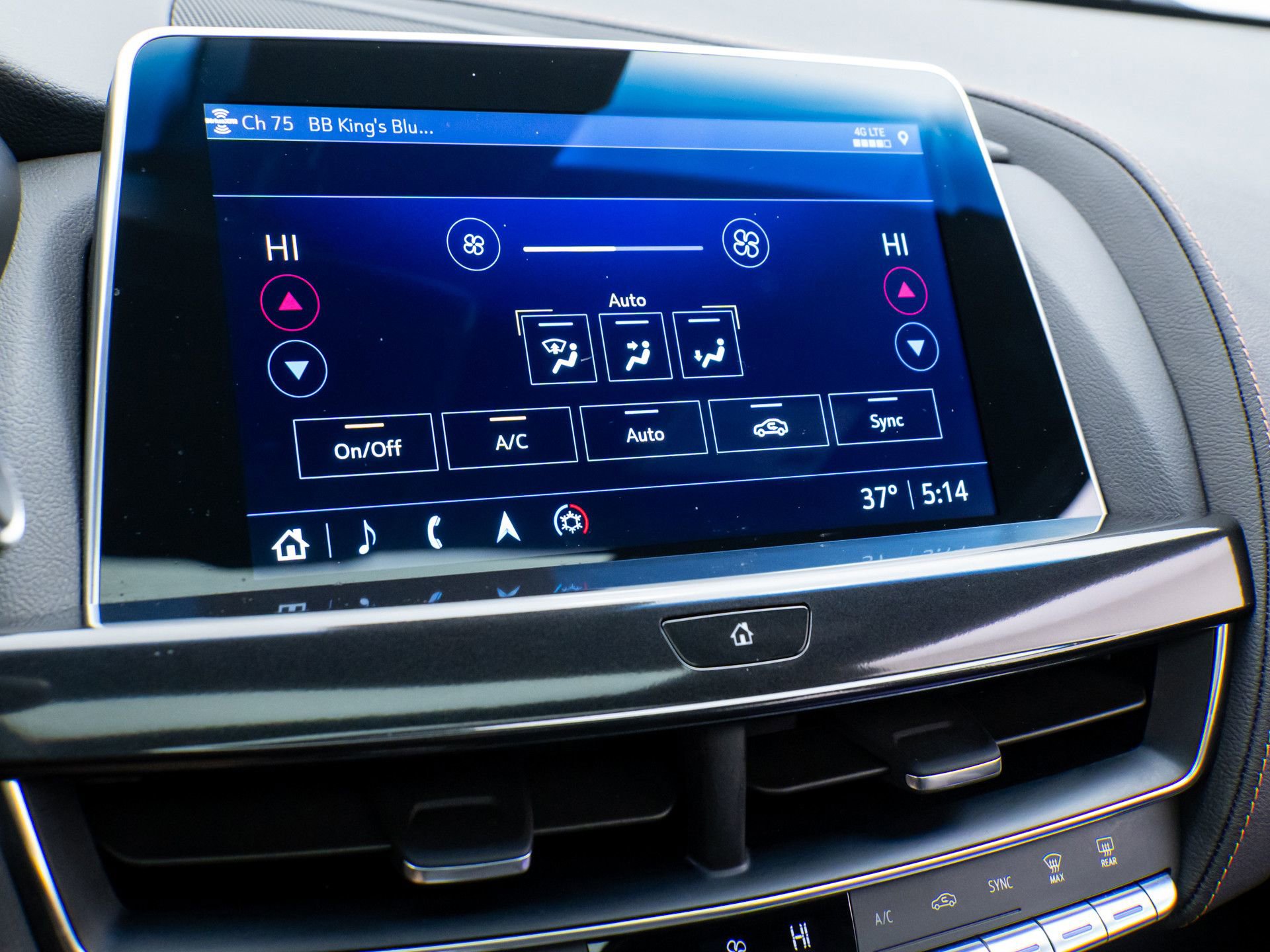 Certified 2024 Cadillac CT5 V w/ Premium Package image 32