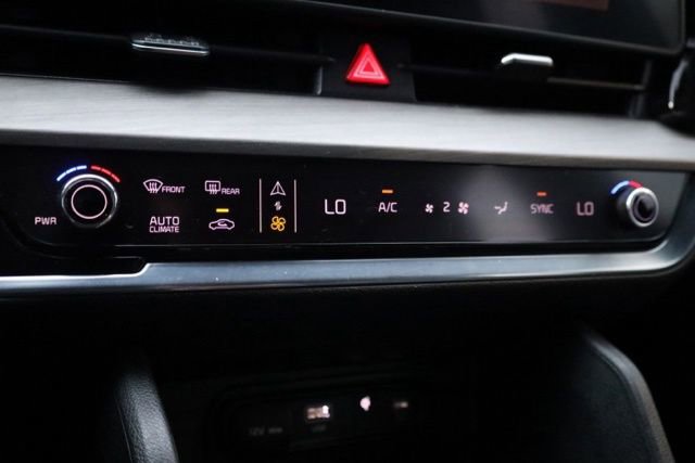 Used 2023 Kia Sportage X-Line w/ X-Line Premium Package image 30
