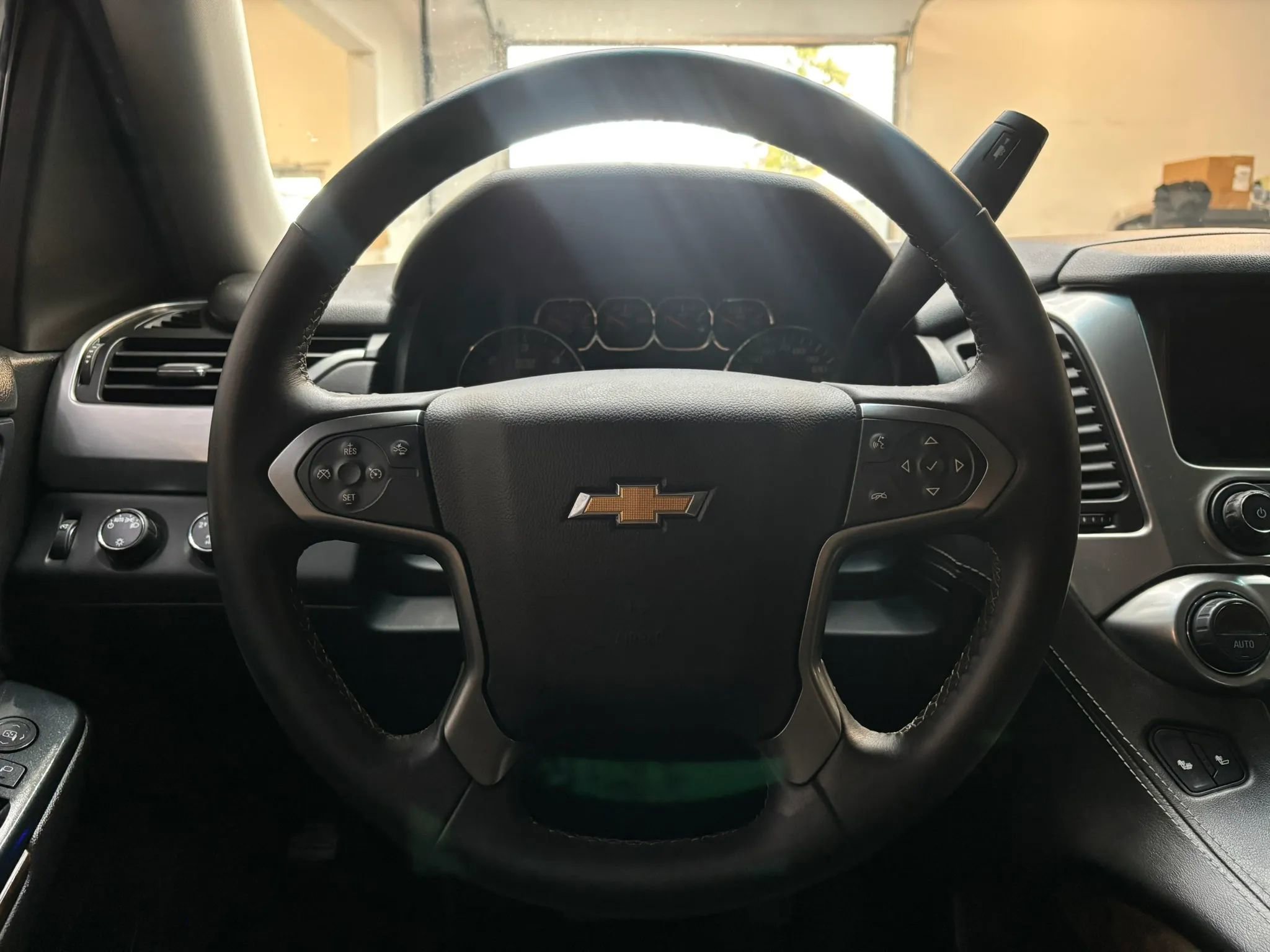 Used 2015 Chevrolet Tahoe LT AWD/4WD image 15