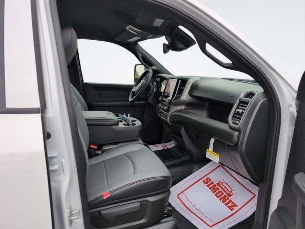 New 2025 RAM 5500 Tradesman w/ Safety Group AWD/4WD image 12