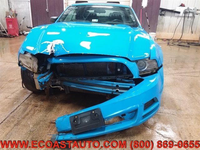Used 2013 Ford Mustang Convertible image 7