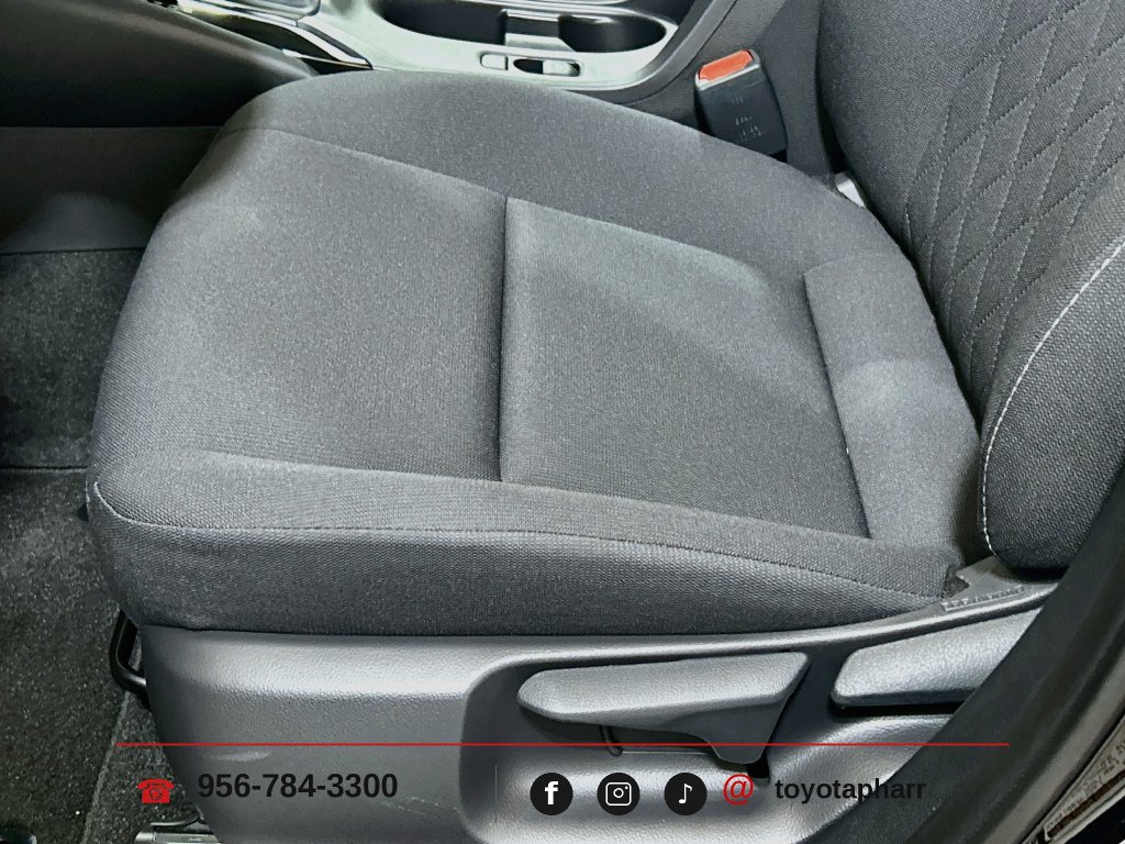New 2027 Toyota Corolla LE FWD image 17