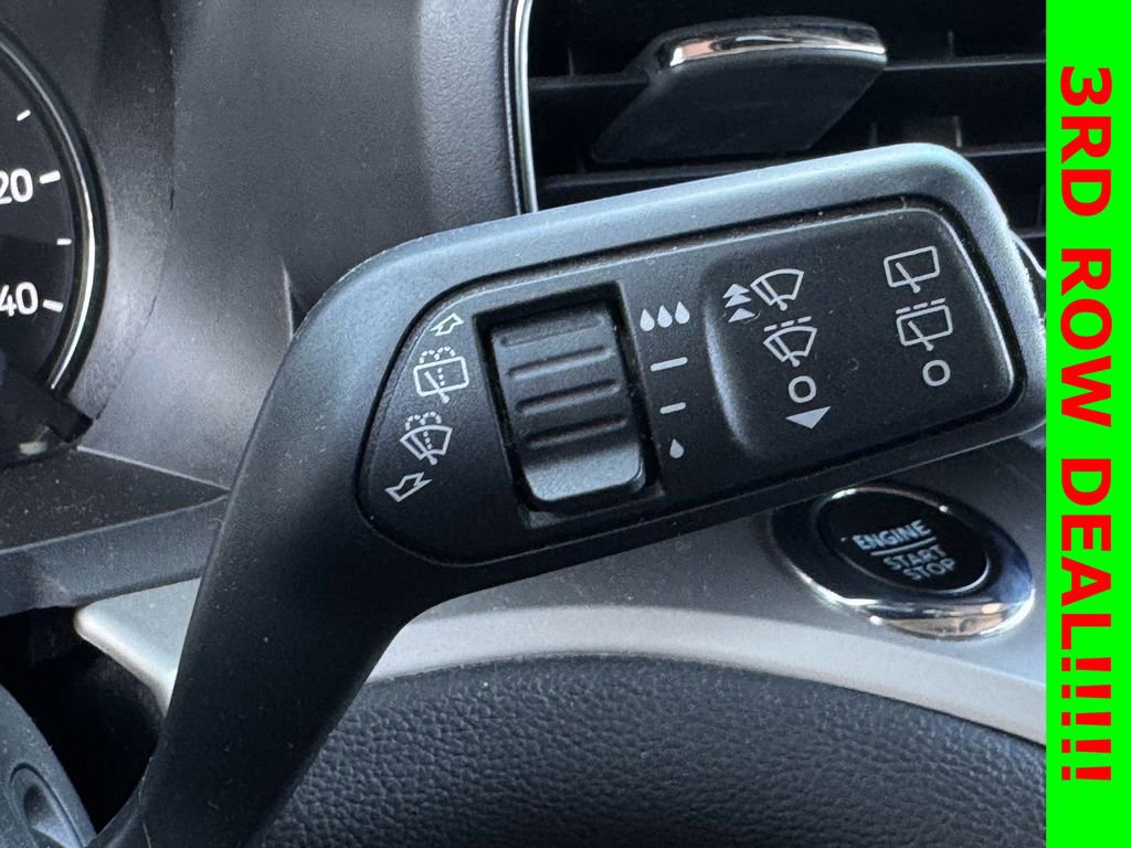 Used 2022 Ford Explorer XLT w/ Equipment Group 202A image 21