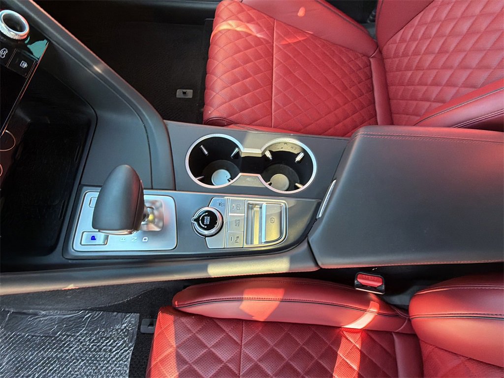 Used 2025 Genesis G70 3.3T Advanced w/ Sport Prestige Package image 3