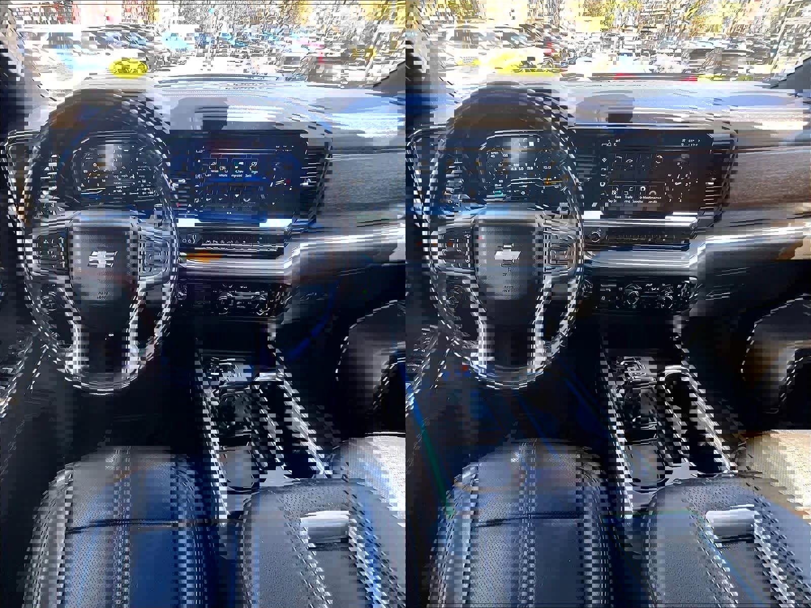 Used 2022 Chevrolet Silverado 1500 High Country w/ Technology Package image 19