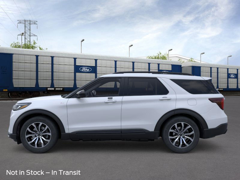 New 2026 Ford Explorer ST-Line RWD image 3