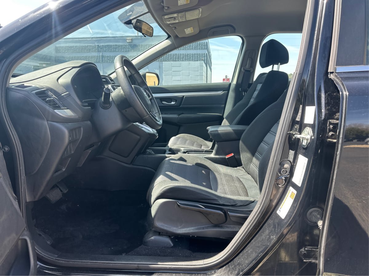 Used 2019 Honda CR-V LX image 9