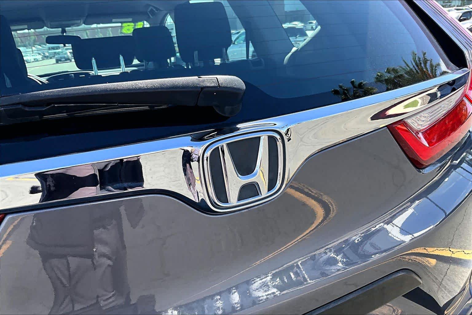 Used 2018 Honda CR-V LX image 30