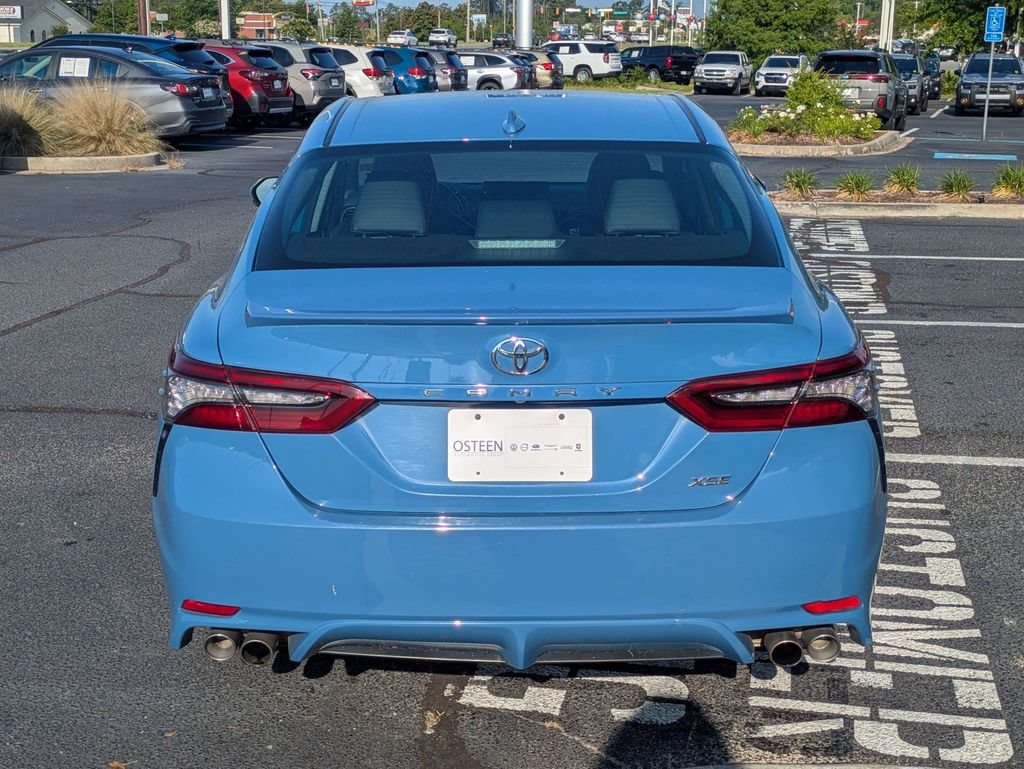 Used 2024 Toyota Camry XSE FWD image 6