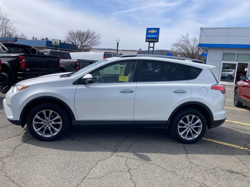 Used 2018 Toyota RAV4 Limited w/ All Weather Liner Package AWD/4WD image 4