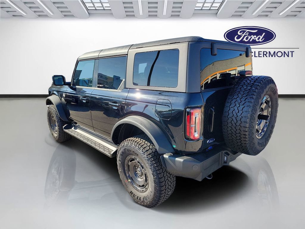 New 2025 Ford Bronco Outer Banks w/ Sasquatch Package image 3