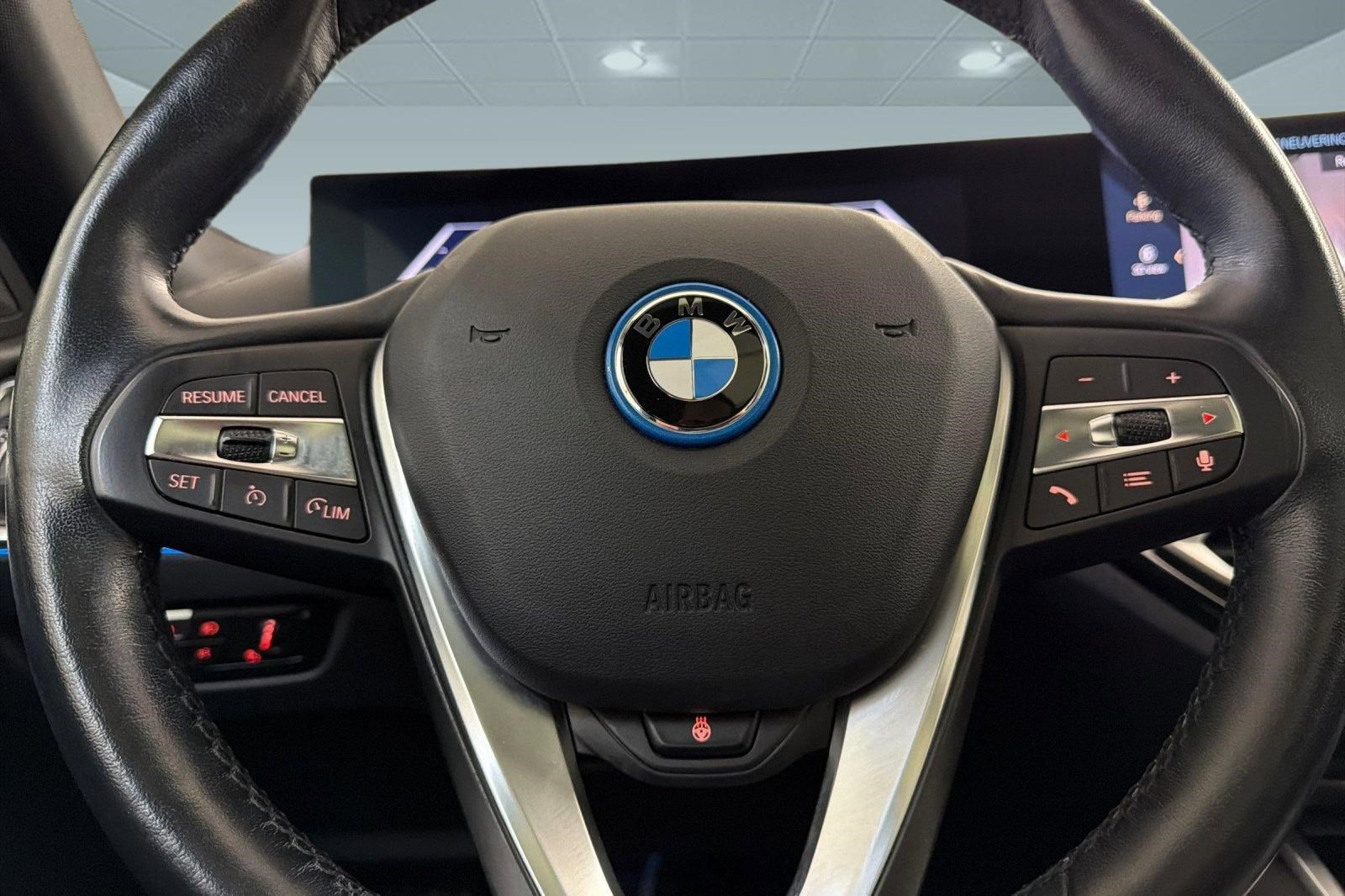 Certified 2023 BMW i4 eDrive35 w/ Premium Package RWD image 16