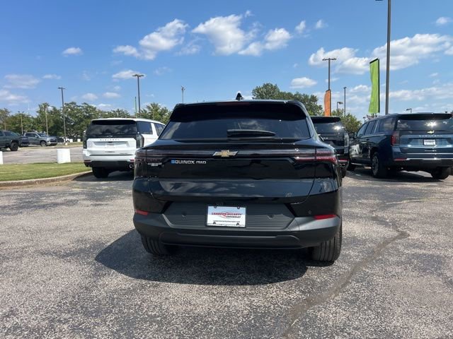 New 2026 Chevrolet Equinox EV LT image 4