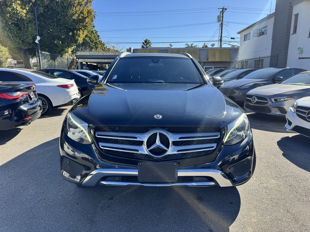 Used 2019 Mercedes-Benz GLC 300 image 2