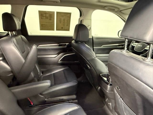 Used 2022 Kia Telluride S AWD/4WD image 40