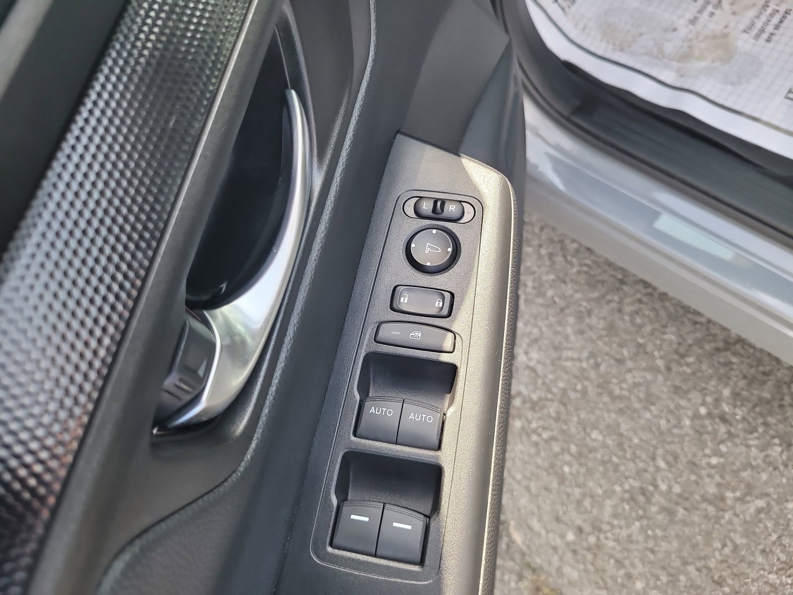Certified 2024 Honda CR-V Sport image 11