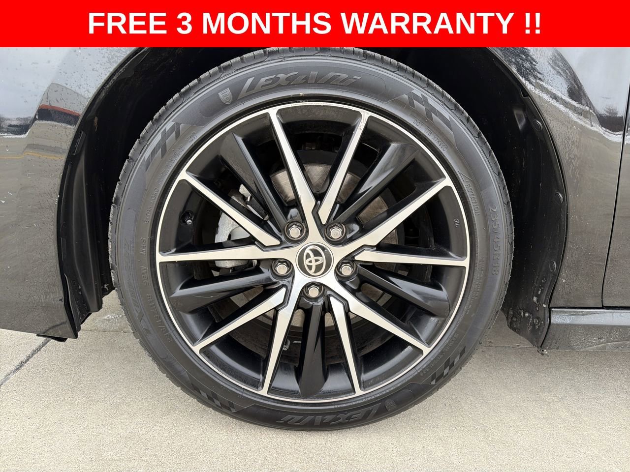Used 2022 Toyota Camry SE FWD image 33
