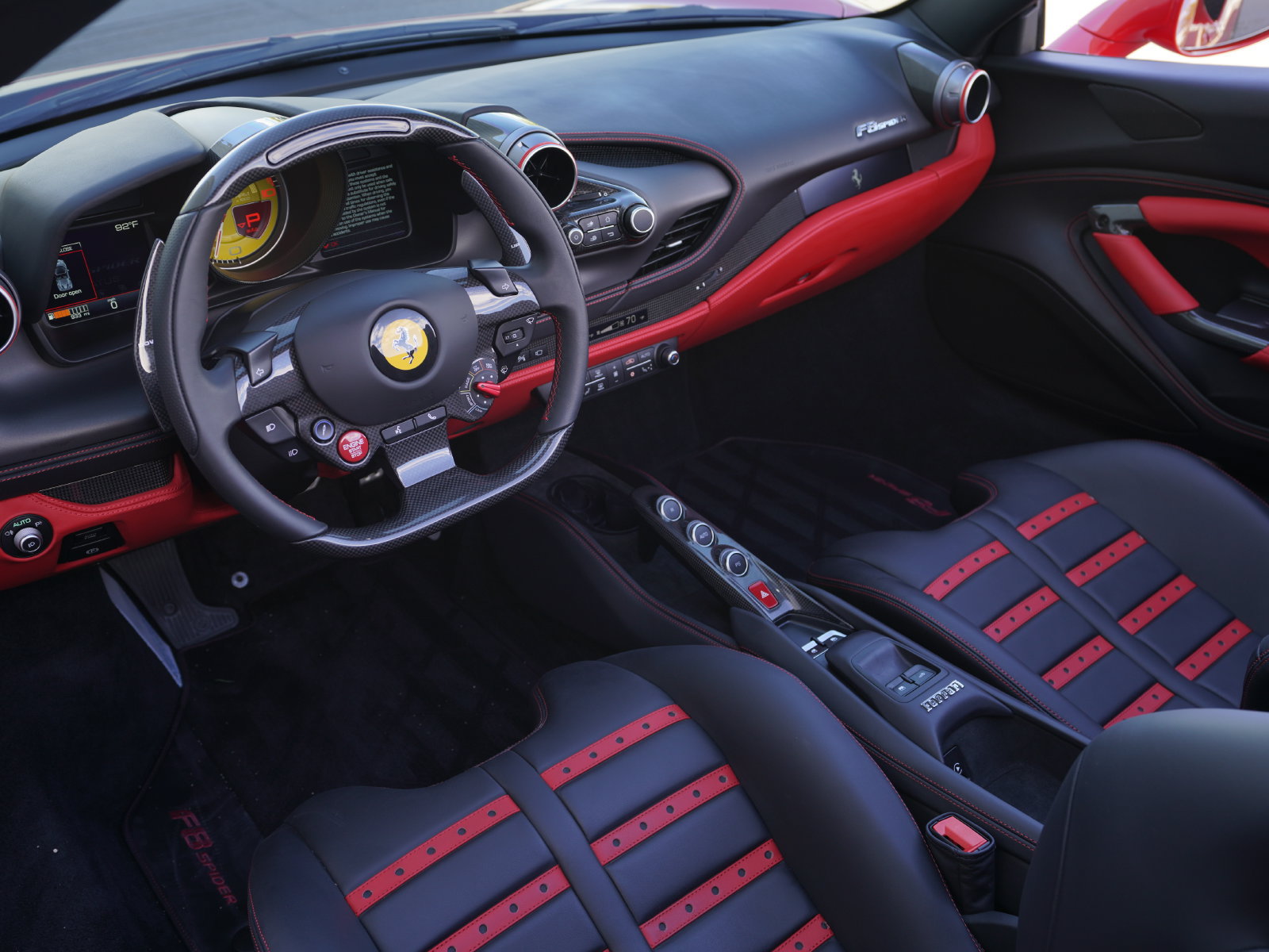 Used 2023 Ferrari F8 Tributo RWD image 32