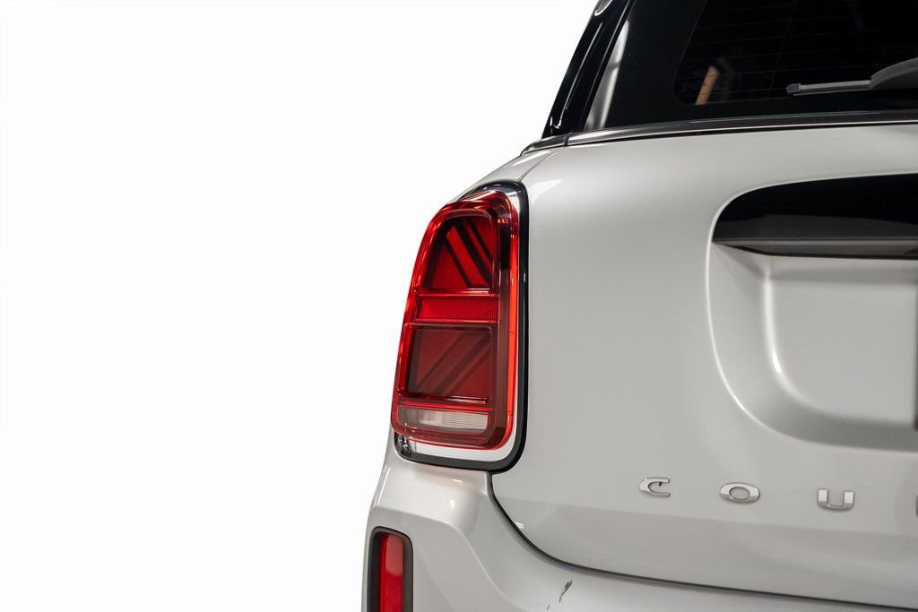 Used 2023 MINI Cooper Countryman S w/ Signature Upholstery Package image 23