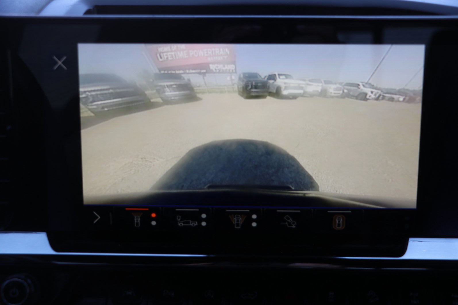 Used 2025 Chevrolet Silverado 1500 ZR2 w/ Technology Package AWD/4WD image 24