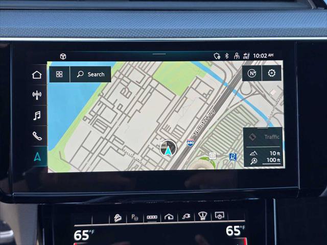 Used 2024 Audi SQ8 e-tron Prestige w/ Prestige Package AWD/4WD image 29