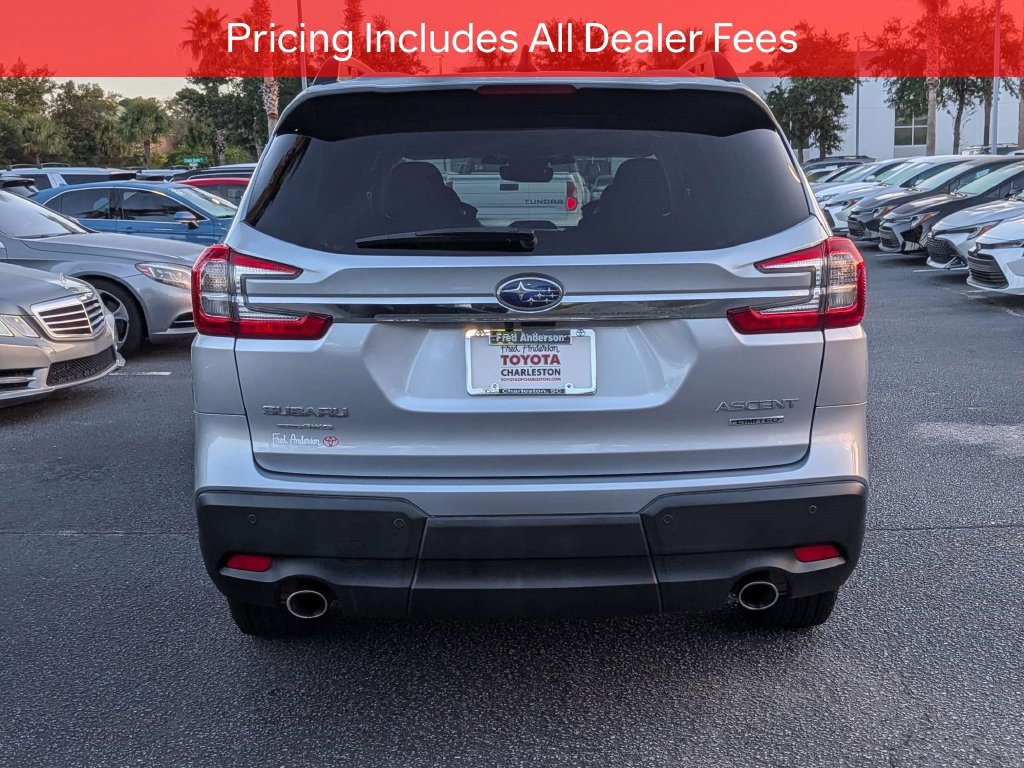 Used 2023 Subaru Ascent Limited w/ Technology Package AWD/4WD image 5