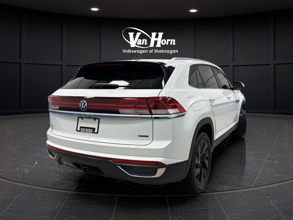 Used 2024 Volkswagen Atlas Cross Sport SE w/ Panoramic Sunroof Package AWD/4WD image 7