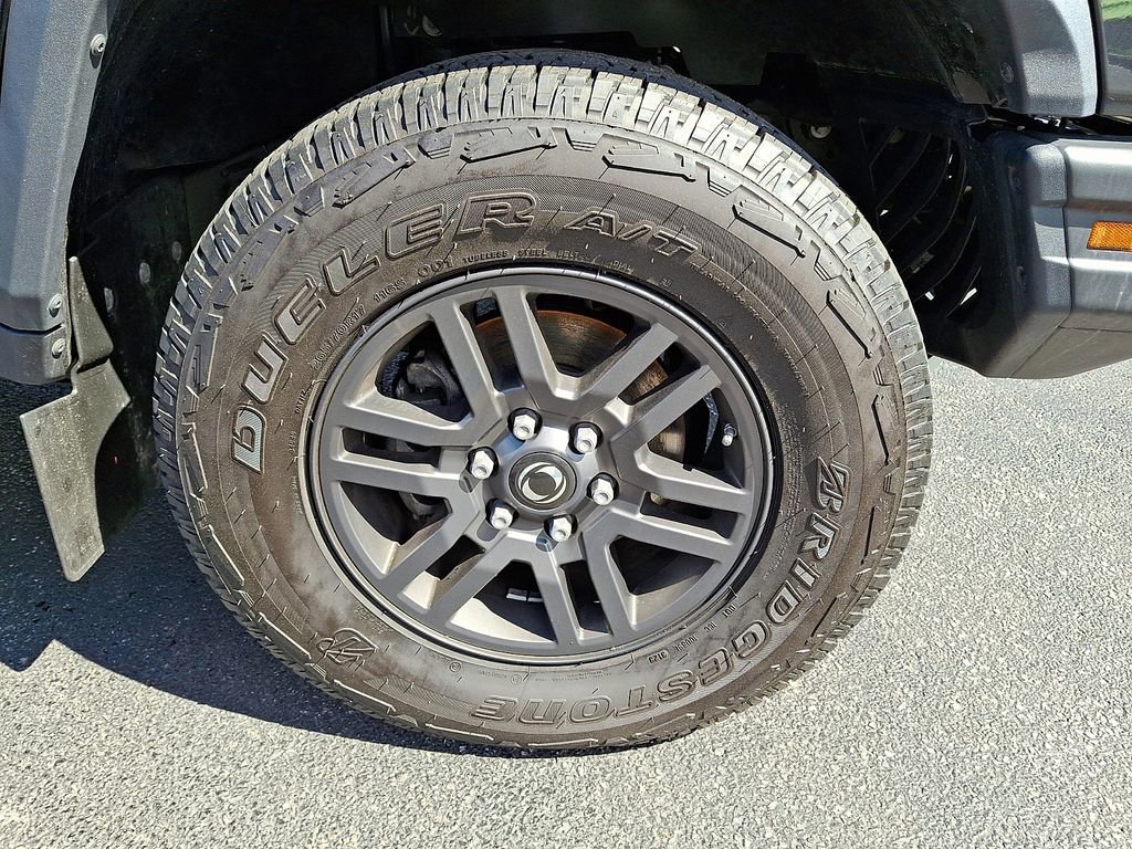 Used 2024 INEOS Grenadier image 8