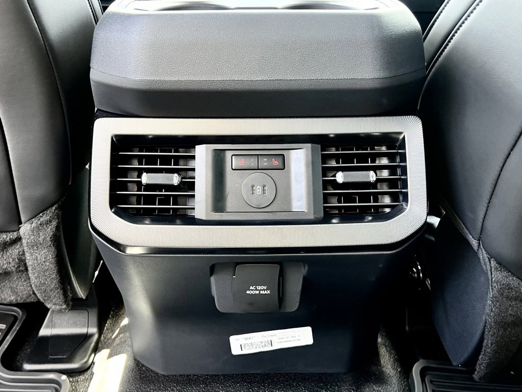 New 2026 Ford F250 Platinum image 17