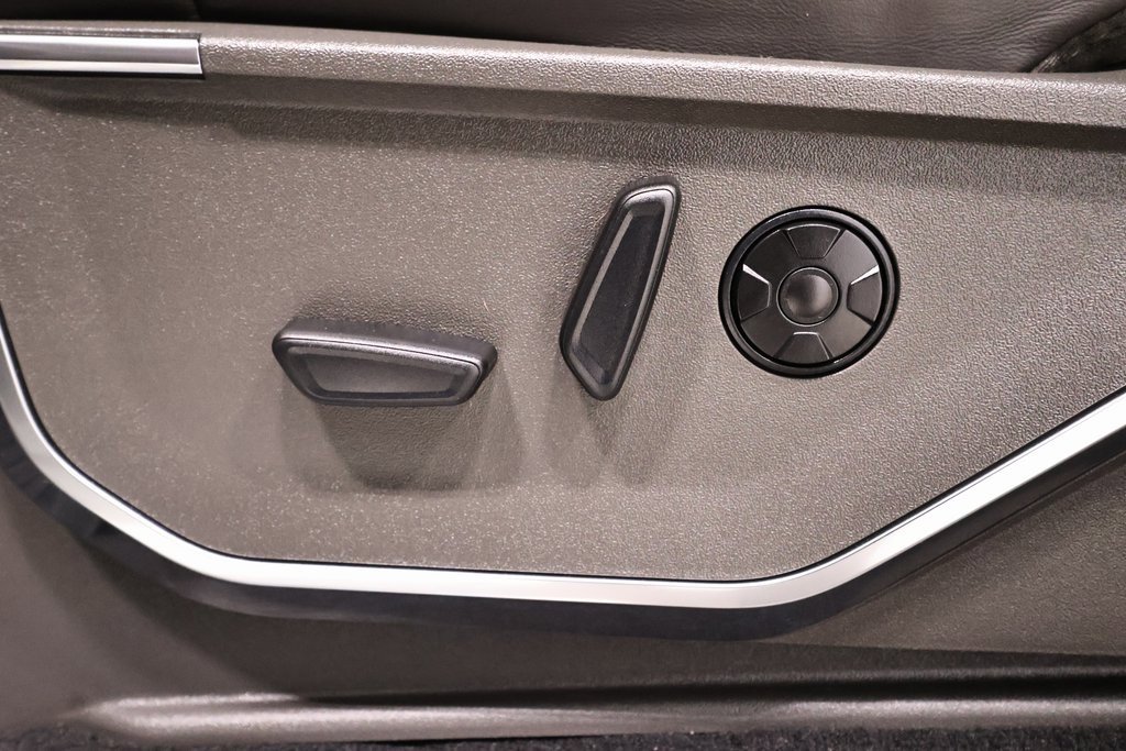 Certified 2026 Ford F350 Platinum w/ Platinum Plus Package image 14